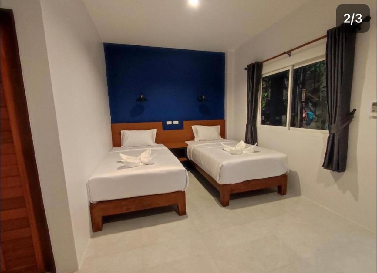 Pp. Valentine Bungalow Phi Phi Don Exterior photo